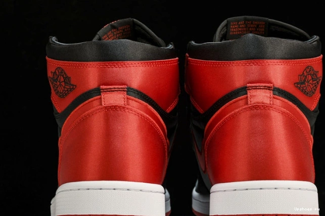 High  OG  Retro Jordan Bred 1 Satin FD4810-061 1004